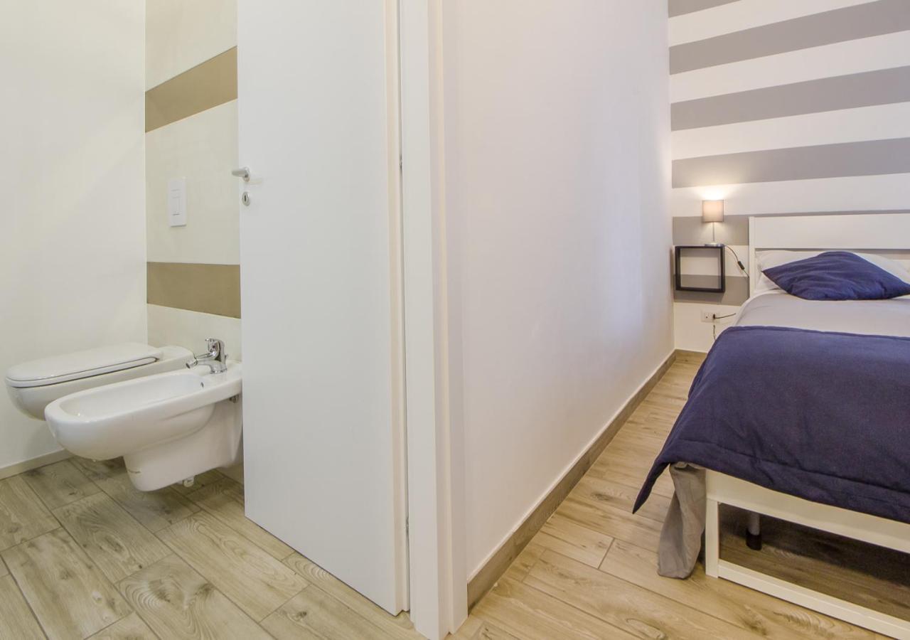 Appartamento Con 2 Camere E 2 Bagni In Centro Con Parcheggio マテーラ エクステリア 写真