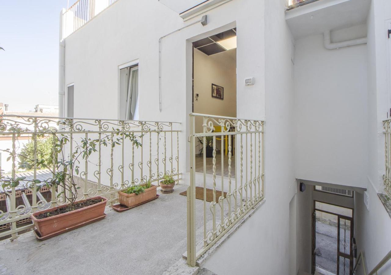 Appartamento Con 2 Camere E 2 Bagni In Centro Con Parcheggio マテーラ エクステリア 写真