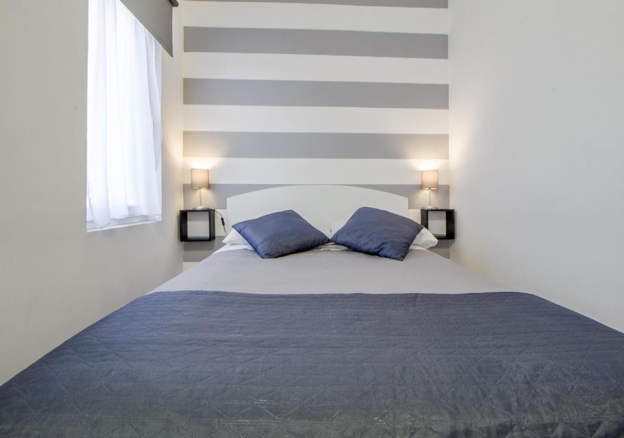 Appartamento Con 2 Camere E 2 Bagni In Centro Con Parcheggio マテーラ エクステリア 写真